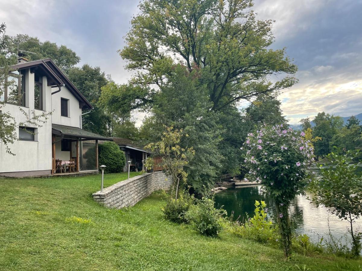 Villa My Island Bihać エクステリア 写真
