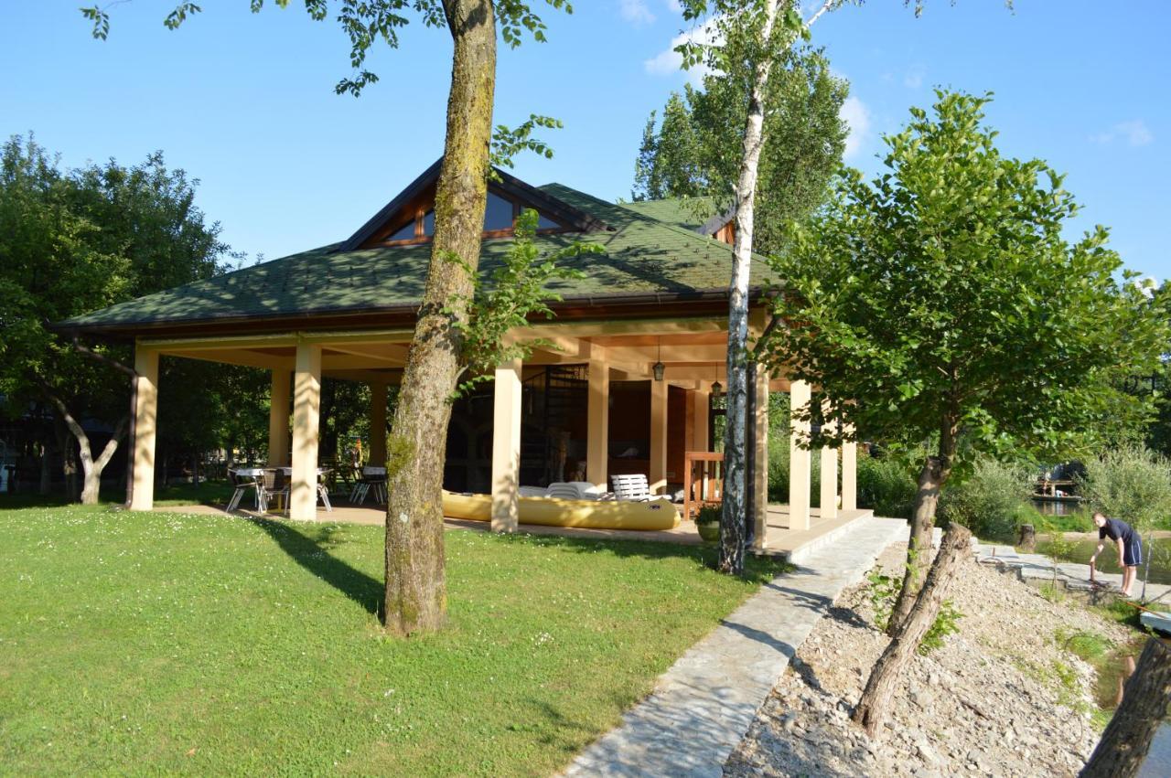 Villa My Island Bihać エクステリア 写真